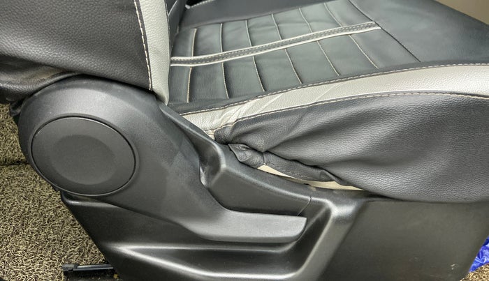 2021 Maruti New Wagon-R LXI CNG 1.0 L, CNG, Manual, 14,396 km, Driver Side Adjustment Panel