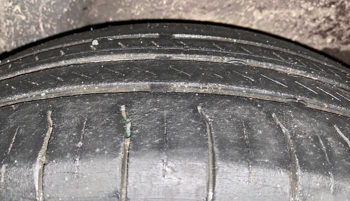 2013 Hyundai i20 ERA 1.2, Petrol, Manual, 39,568 km, Left Rear Tyre Tread