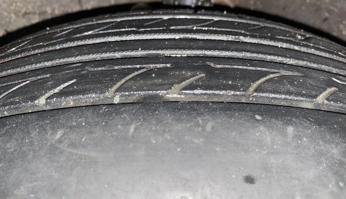 2013 Hyundai i20 ERA 1.2, Petrol, Manual, 39,568 km, Left Front Tyre Tread