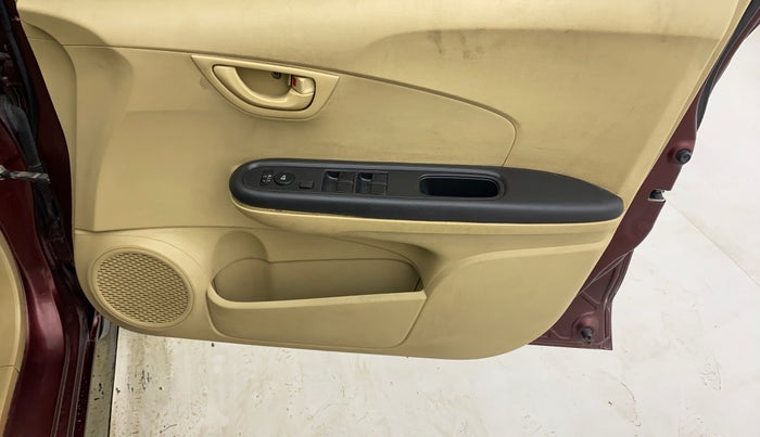 2016 Honda Amaze 1.2L I-VTEC S, Petrol, Manual, 62,431 km, Driver Side Door Panels Control