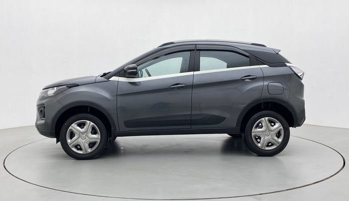 2021 Tata NEXON XZ DIESEL, Diesel, Manual, 66,613 km, Left Side