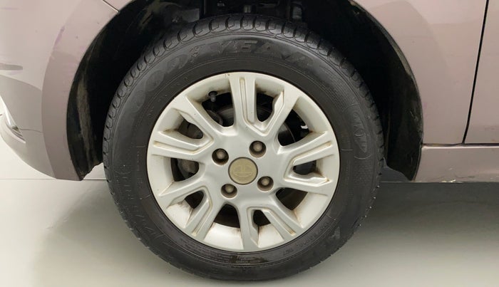 2017 Tata Tiago XZA PETROL, Petrol, Automatic, 20,525 km, Left Front Wheel