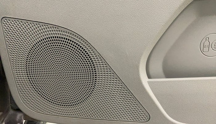 2017 Tata Tiago XZA PETROL, Petrol, Automatic, 20,525 km, Speaker