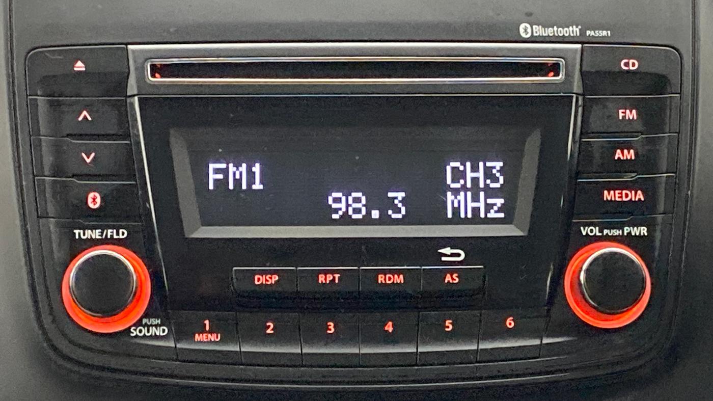2019 Maruti Swift VXI AMT D, Petrol, Automatic, 21,688 km, Infotainment System