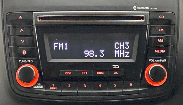 2019 Maruti Swift VXI AMT D, Petrol, Automatic, 21,688 km, Infotainment System