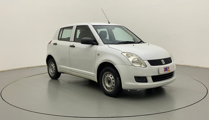 2010 Maruti Swift LXI, Petrol, Manual, 70,437 km, Right Front Diagonal