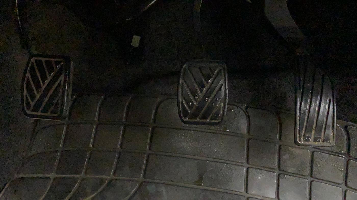 2010 Maruti Swift LXI, Petrol, Manual, 70,437 km, Pedals