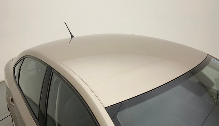 2015 Volkswagen Vento COMFORTLINE 1.2 TSI AT, Petrol, Automatic, 49,705 km, Roof