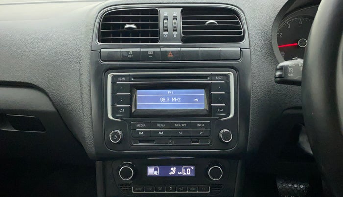 2015 Volkswagen Vento COMFORTLINE 1.2 TSI AT, Petrol, Automatic, 49,705 km, Air Conditioner