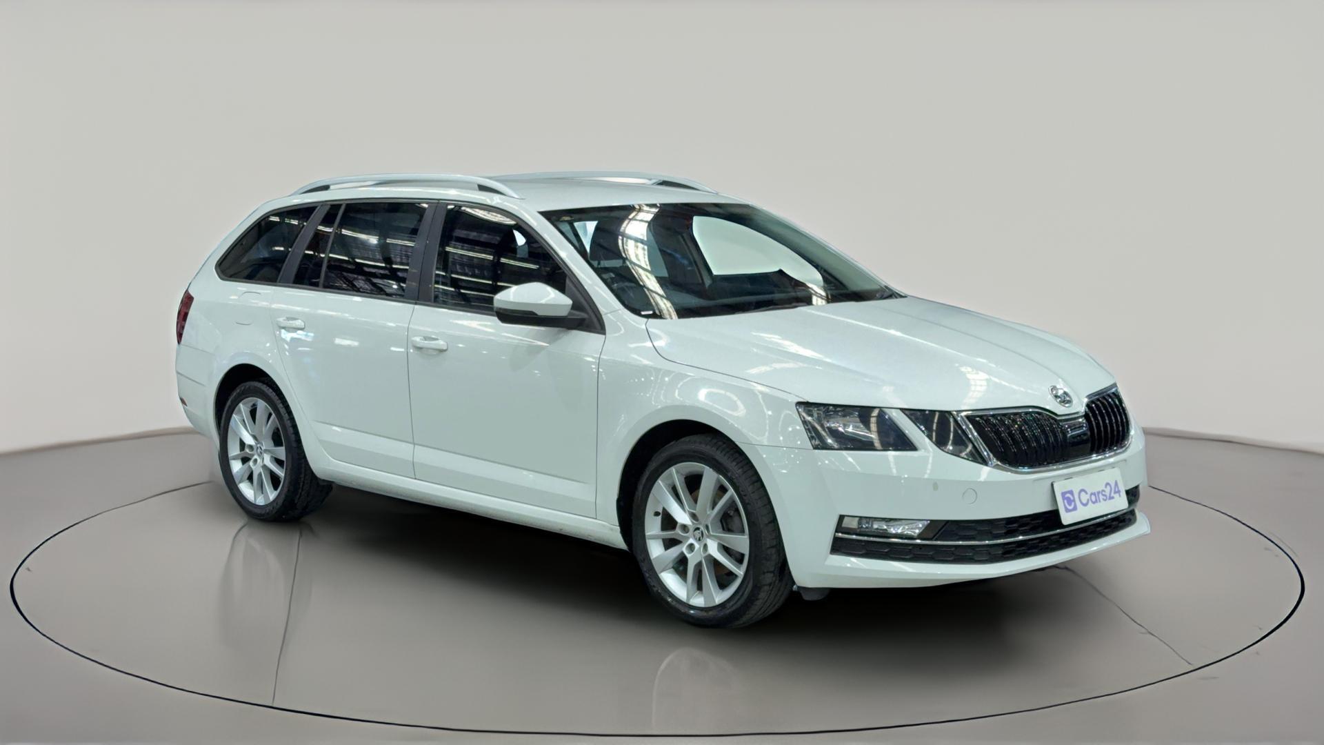 SKODA Octavia image