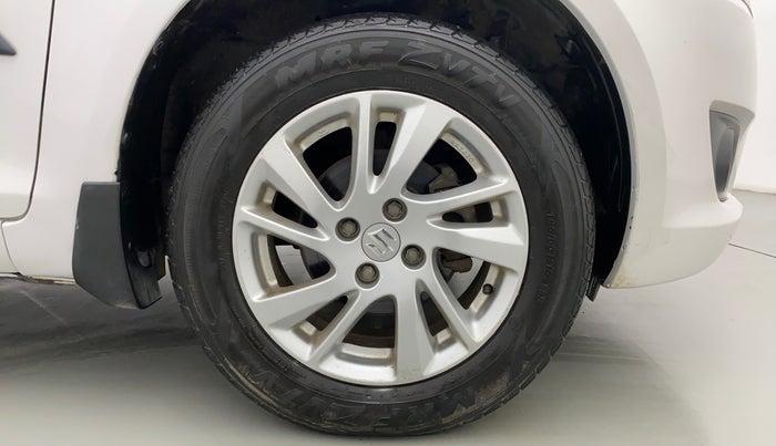 2014 Maruti Swift ZXI, Petrol, Manual, 69,445 km, Right Front Wheel