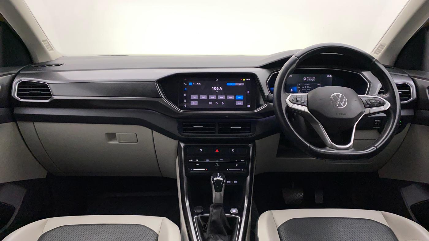 2021 Volkswagen TAIGUN TOPLINE 1.0 TSI AT, Petrol, Automatic, 29,428 km, Dashboard