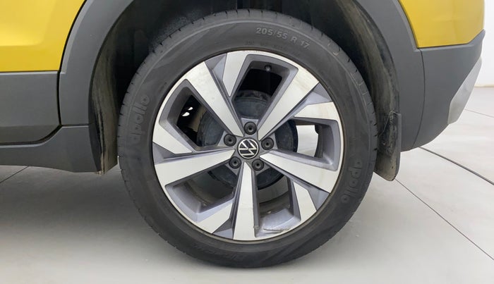 2021 Volkswagen TAIGUN TOPLINE 1.0 TSI AT, Petrol, Automatic, 29,428 km, Left Rear Wheel