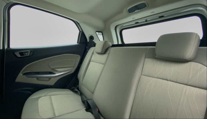 2021 Ford Ecosport TITANIUM PLUS 1.5 TI VCT MT, Petrol, Manual, 3,543 km, Right Side Door Cabin View