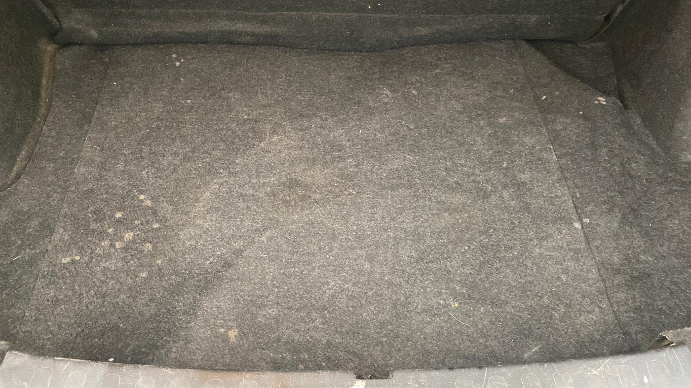 2015 Maruti Swift Dzire ZXI, Petrol, Manual, 71,348 km, Boot Inside