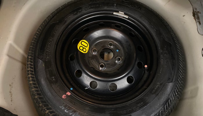 2015 Maruti Swift Dzire ZXI, Petrol, Manual, 71,348 km, Spare Tyre