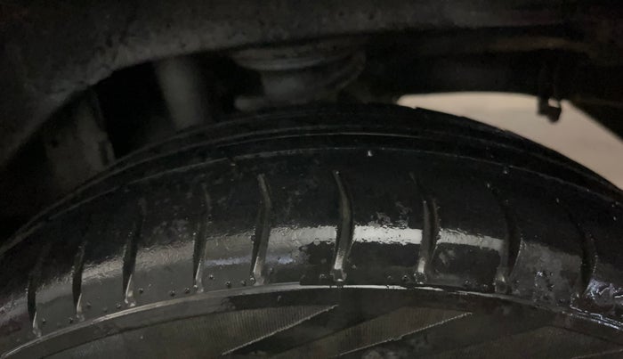 2015 Maruti Alto K10 VXI, Petrol, Manual, 77,292 km, Left Rear Tyre Tread