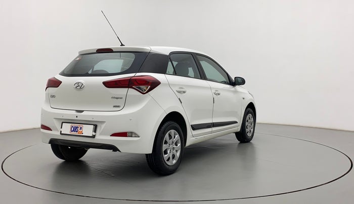 2017 Hyundai Elite i20 MAGNA 1.2, Petrol, Manual, 43,796 km, Right Back Diagonal