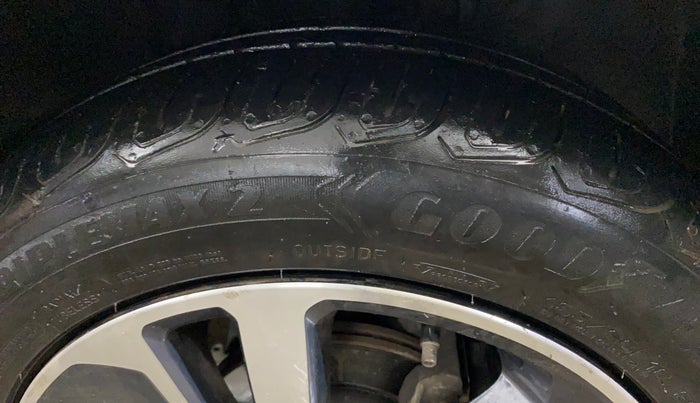 2022 Tata ALTROZ XZ PLUS PETROL, Petrol, Manual, 46,471 km, Right Front Tyre Tread
