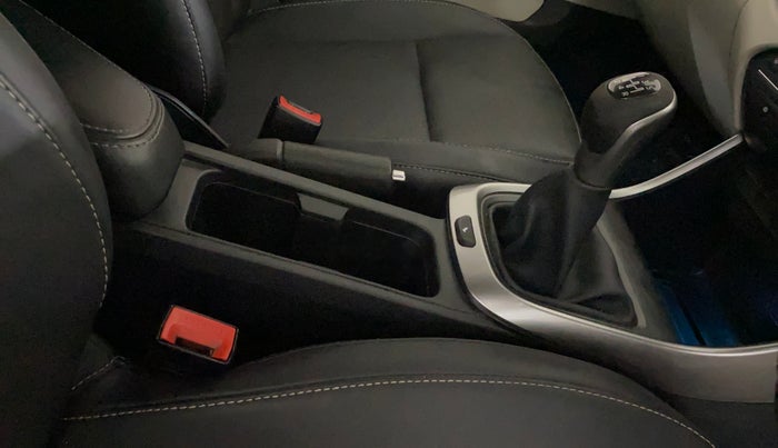2022 Tata ALTROZ XZ PLUS PETROL, Petrol, Manual, 46,471 km, Gear Lever