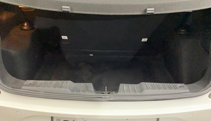 2022 Tata ALTROZ XZ PLUS PETROL, Petrol, Manual, 46,471 km, Boot Inside