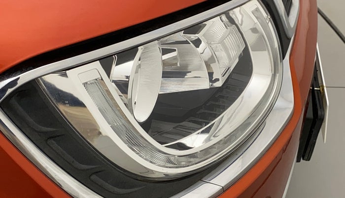 2020 Maruti IGNIS ALPHA 1.2, Petrol, Manual, 34,703 km, Right headlight - Minor damage