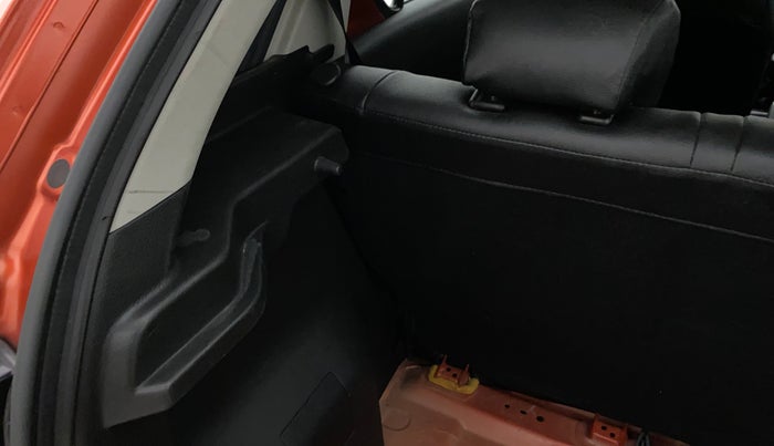 2020 Maruti IGNIS ALPHA 1.2, Petrol, Manual, 34,703 km, Dicky (Boot door) - Parcel tray missing