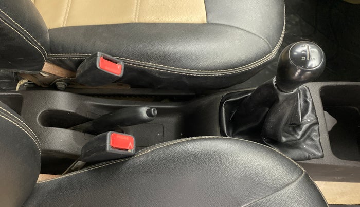 2013 Hyundai Eon MAGNA +, Petrol, Manual, 48,123 km, Gear Lever