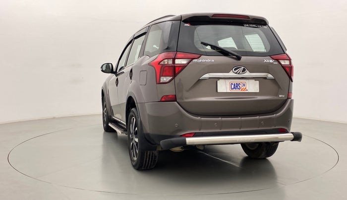 2018 Mahindra XUV500 W11 (O), Diesel, Manual, 47,339 km, Left Back Diagonal