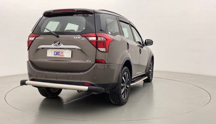 2018 Mahindra XUV500 W11 (O), Diesel, Manual, 47,339 km, Right Back Diagonal