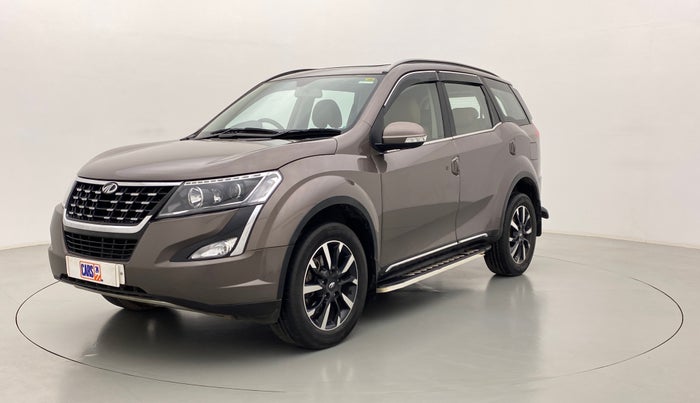 2018 Mahindra XUV500 W11 (O), Diesel, Manual, 47,339 km, Left Front Diagonal