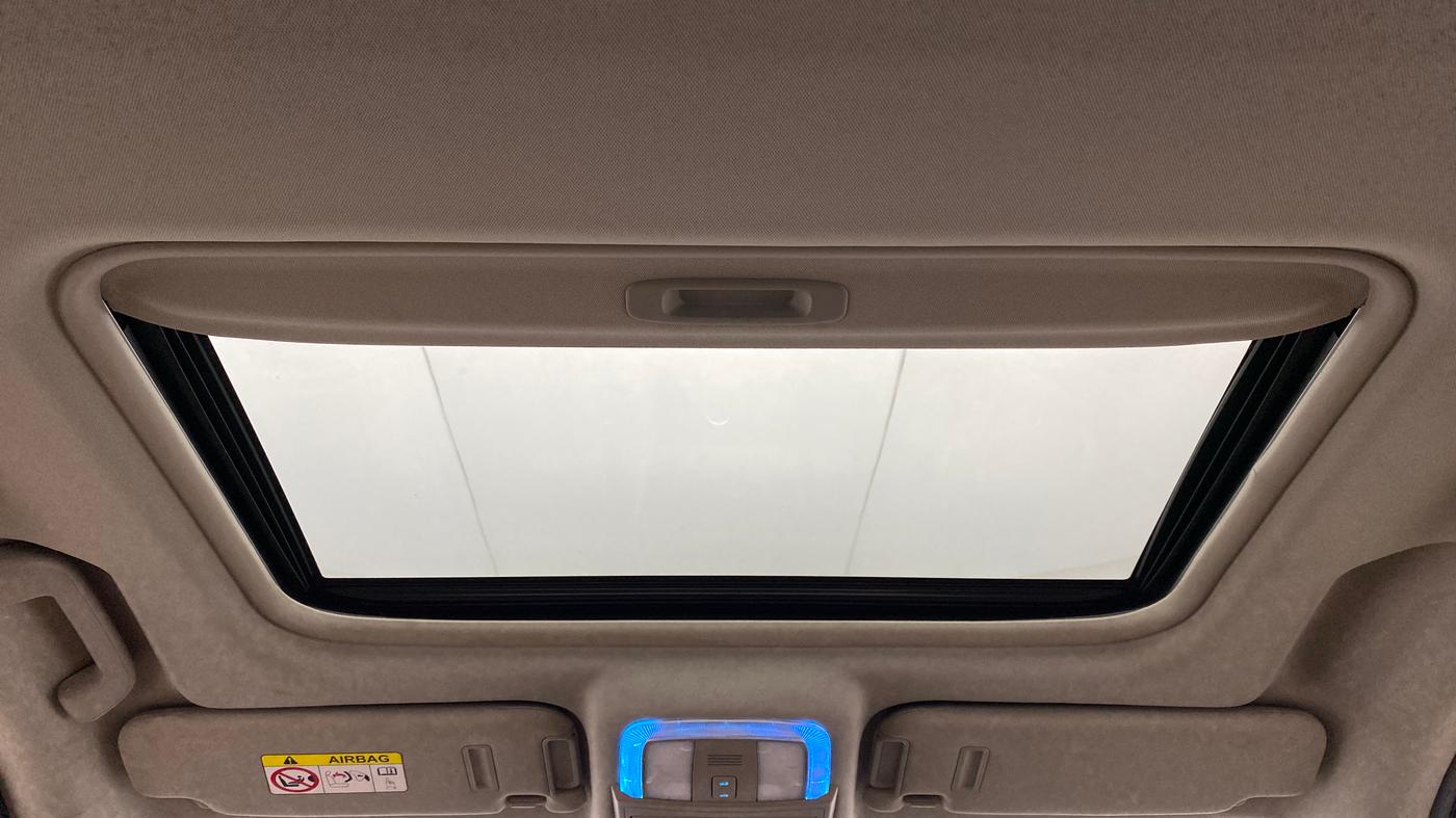 2018 Mahindra XUV500 W11 (O), Diesel, Manual, 47,339 km, Moonroof/ Sunroof