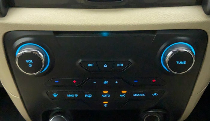 2018 Ford Endeavour 2.2l 4X2 AT Titanium, Diesel, Automatic, 76,800 km, Automatic Climate Control