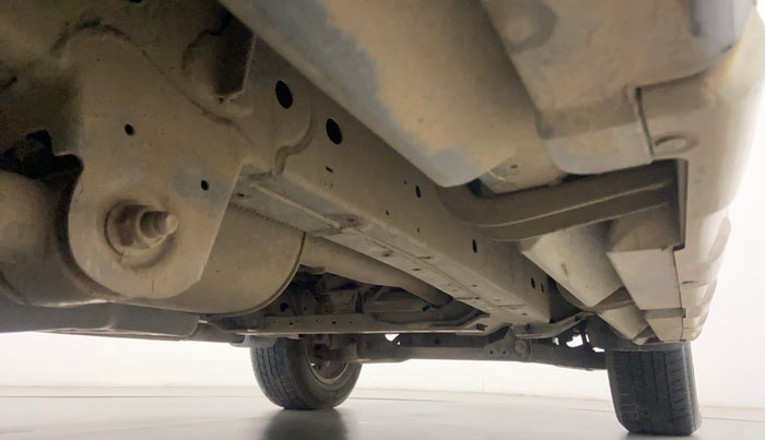2018 Ford Endeavour 2.2l 4X2 AT Titanium, Diesel, Automatic, 76,800 km, Right Side Underbody
