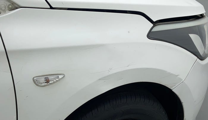 2017 Hyundai Elite i20 MAGNA EXECUTIVE 1.2, Petrol, Manual, 45,436 km, Right fender - Slightly dented