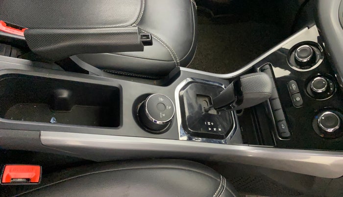 2021 Tata NEXON XMA SUNROOF PETROL, Petrol, Automatic, 28,525 km, Gear Lever