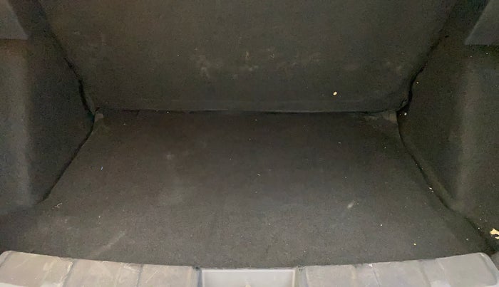 2021 Tata NEXON XMA SUNROOF PETROL, Petrol, Automatic, 28,525 km, Boot Inside