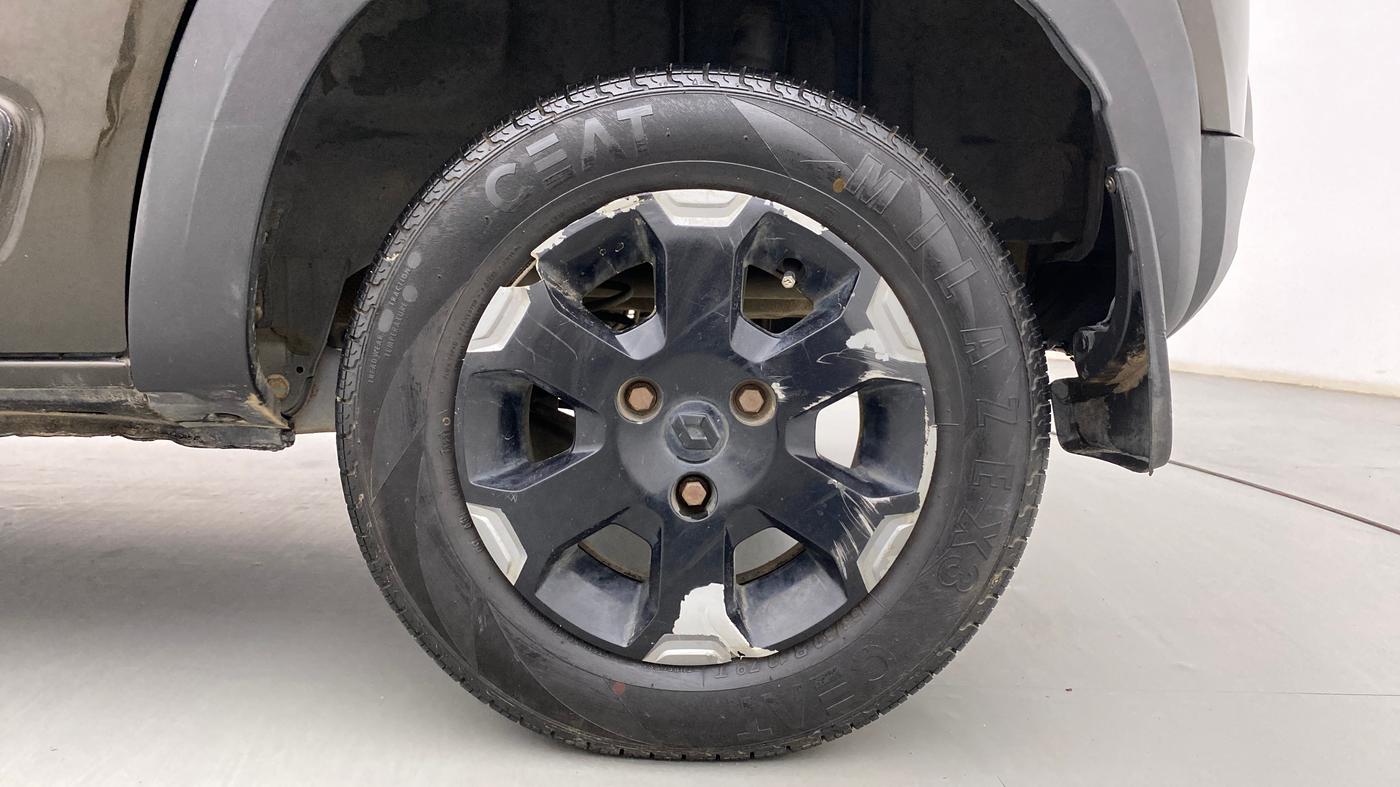 2018 Renault Kwid CLIMBER 1.0, Petrol, Manual, 83,048 km, Left Rear Wheel