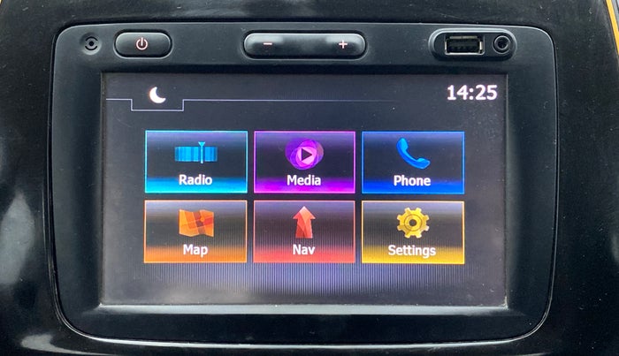 2018 Renault Kwid CLIMBER 1.0, Petrol, Manual, 83,048 km, Infotainment System