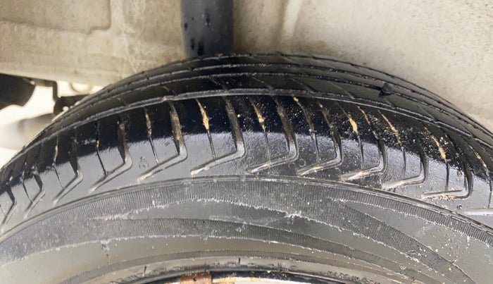 2021 Maruti New Wagon-R LXI CNG 1.0, CNG, Manual, 71,472 km, Right Rear Tyre Tread