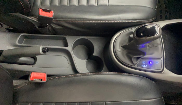 2020 Hyundai GRAND I10 NIOS SPORTZ AMT 1.2 KAPPA VTVT, Petrol, Automatic, 46,966 km, Gear Lever