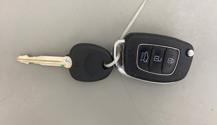 2020 Hyundai GRAND I10 NIOS SPORTZ AMT 1.2 KAPPA VTVT, Petrol, Automatic, 46,966 km, Key Close Up