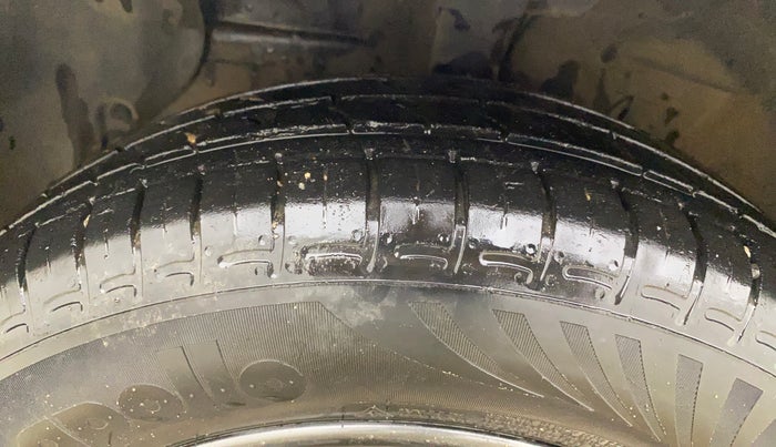 2022 Hyundai GRAND I10 NIOS SPORTZ 1.2 KAPPA VTVT, Petrol, Manual, 46,414 km, Left Front Tyre Tread