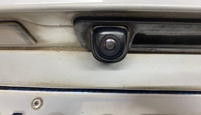 2017 Hyundai Verna 1.6 VTVT SX (O) AT, Petrol, Automatic, 72,278 km, Parking Camera