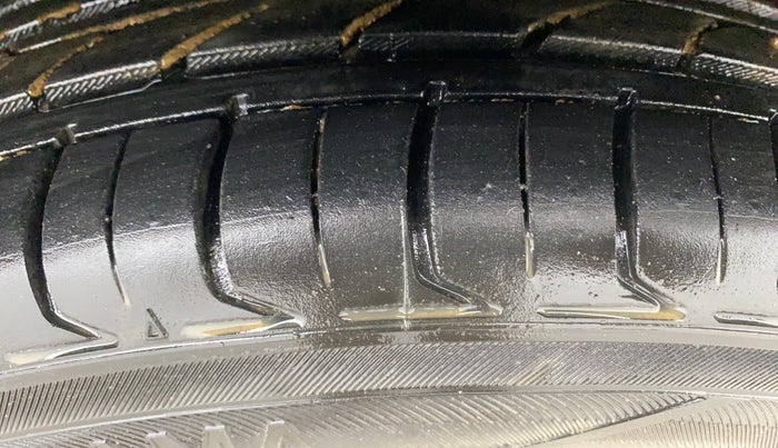 2017 Honda WR-V 1.2L I-VTEC VX MT, Petrol, Manual, 44,671 km, Right Front Tyre Tread