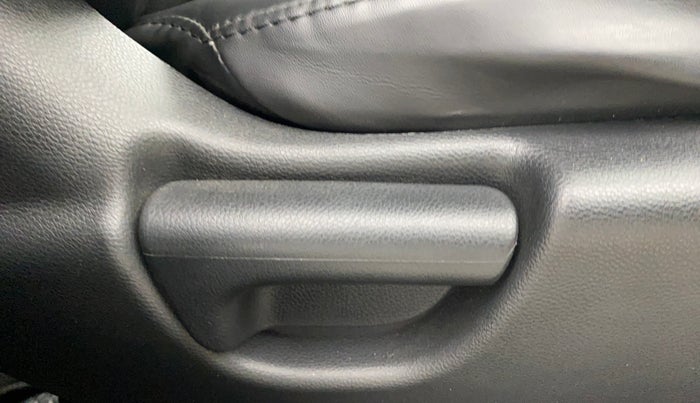 2017 Honda WR-V 1.2L I-VTEC VX MT, Petrol, Manual, 44,671 km, Driver Side Adjustment Panel