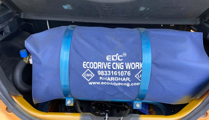 2017 Tata Tiago XZ PETROL, CNG, Manual, 55,603 km, Boot Inside