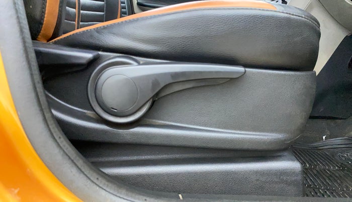 2017 Tata Tiago XZ PETROL, CNG, Manual, 55,603 km, Driver Side Adjustment Panel