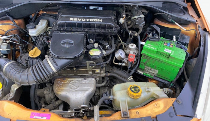 2017 Tata Tiago XZ PETROL, CNG, Manual, 55,603 km, Engine View - Left