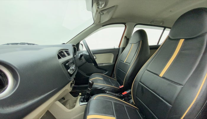 2014 Maruti Alto K10 VXI, Petrol, Manual, 80,912 km, Right Side Front Door Cabin